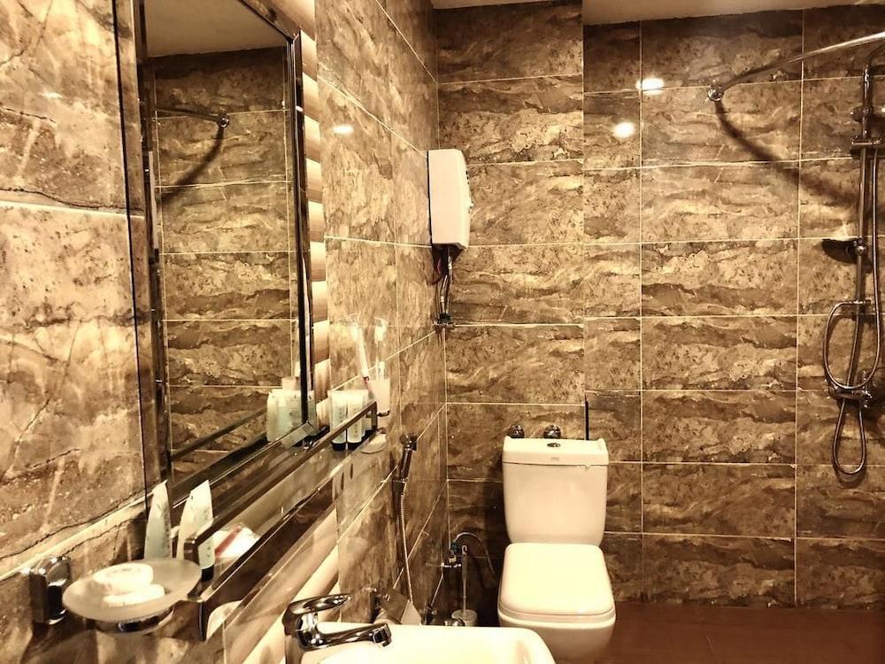 Khaghani Center Hotel Baku Exteriör bild