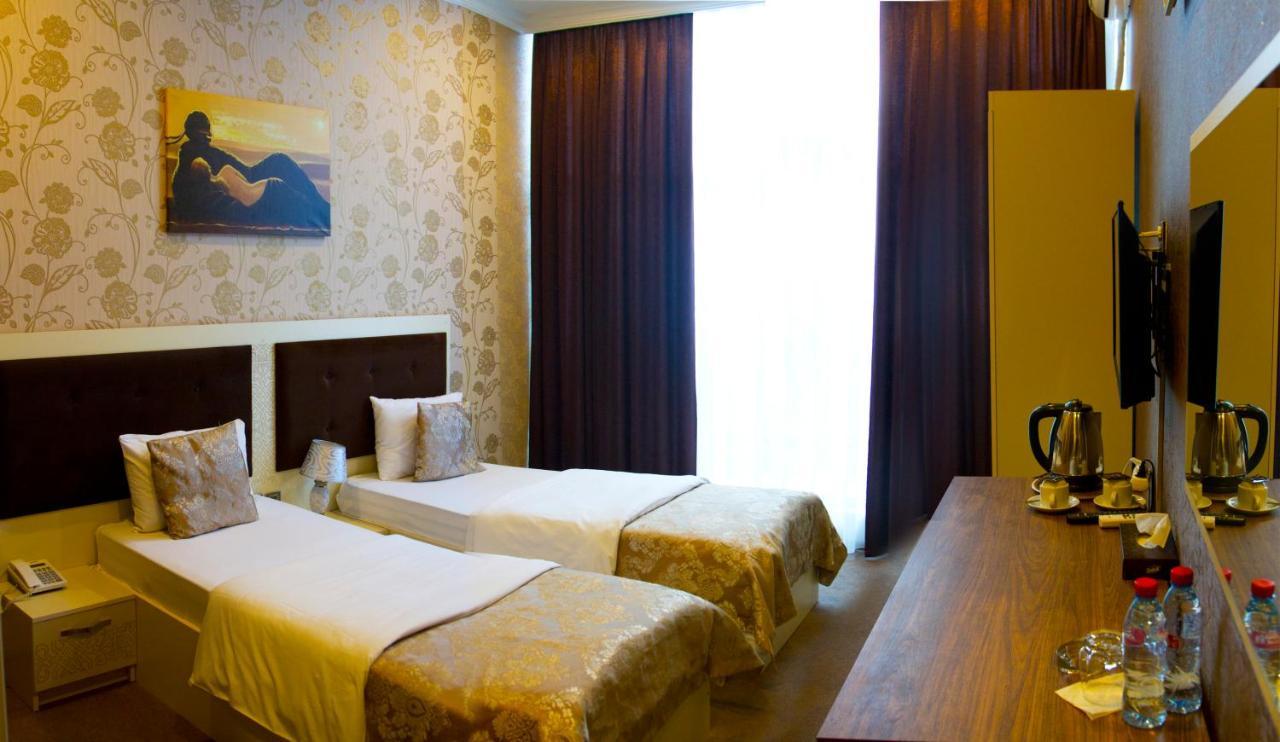 Khaghani Center Hotel Baku Exteriör bild